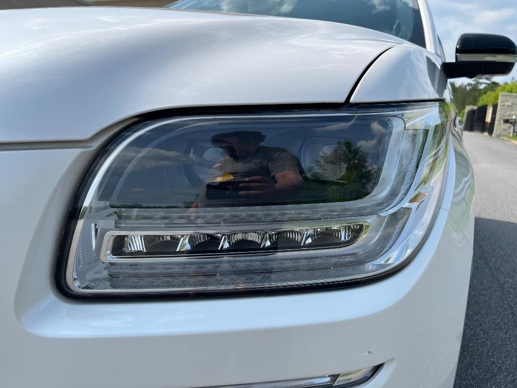 2018 Lincoln Navigator Select - Photo 11