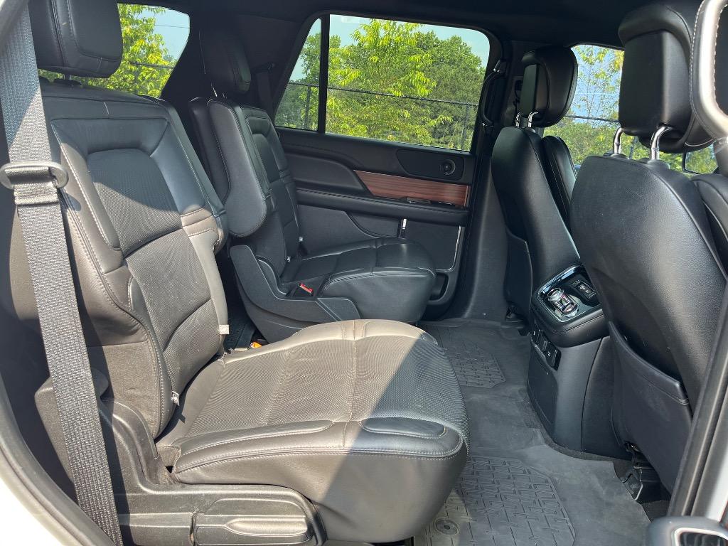 2018 Lincoln Navigator Select - Photo 38